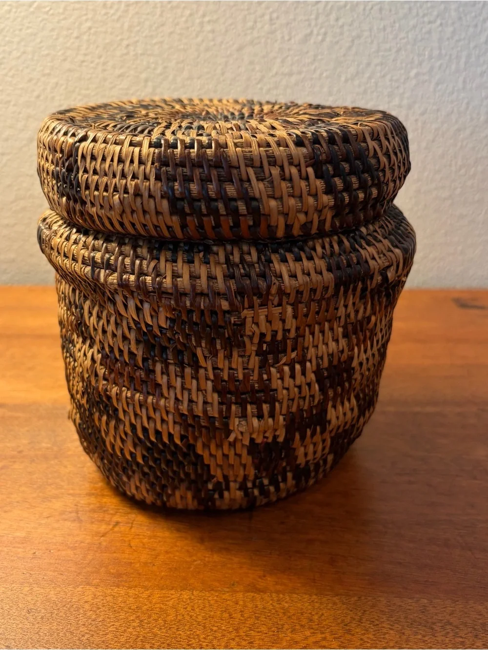 N/A vintage geometric
